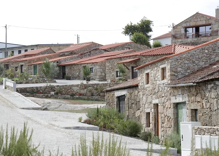 Aldeamento Turístico Eiras Do Dão Penalva do Castelo