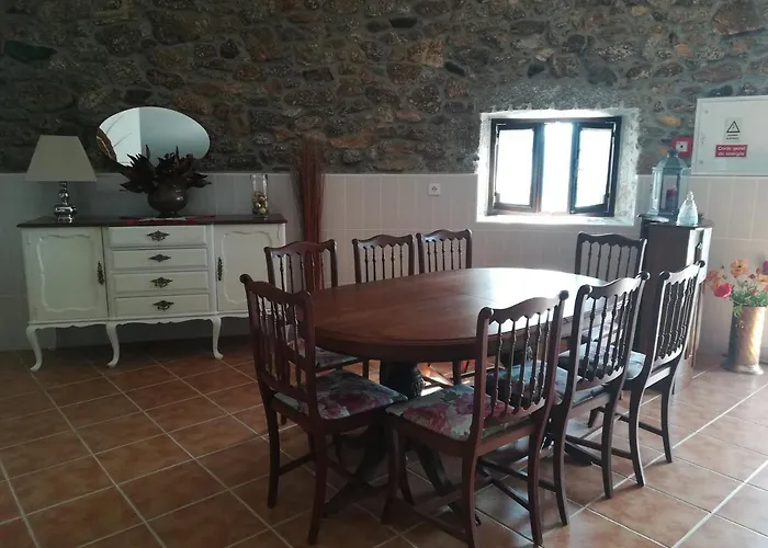 Aldeamento Turístico Eiras Do Dão