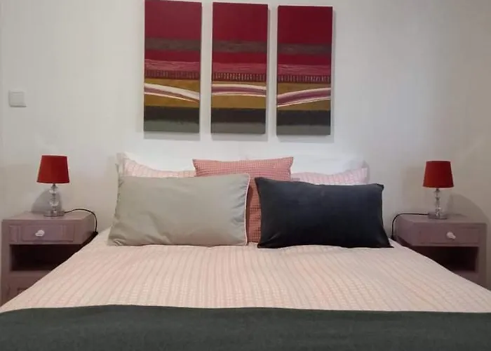 Aldeamento Turístico Eiras Do Dão