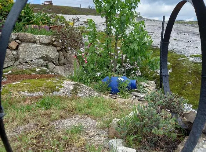 Aldeamento Turístico Eiras Do Dão