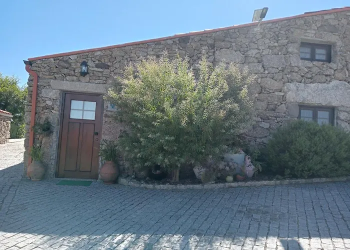 Aldeamento Turístico Eiras Do Dão Penalva do Castelo